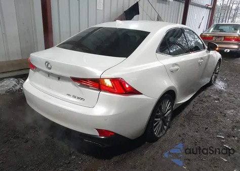 2018 Lexus Is 300 z USA, uszkodzony, nr VIN JTHC81D25J5029780